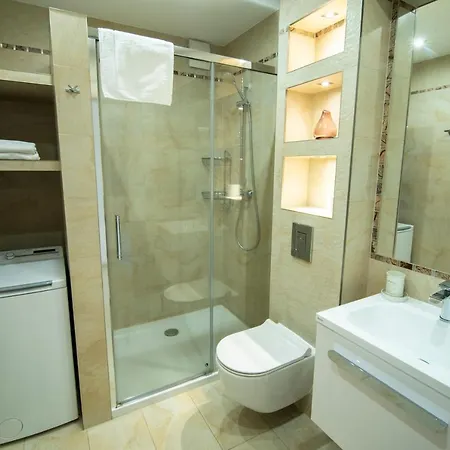 Family - W Dolinie Szczęścia Apartamentowiec Bawaria Szklarska Poręba