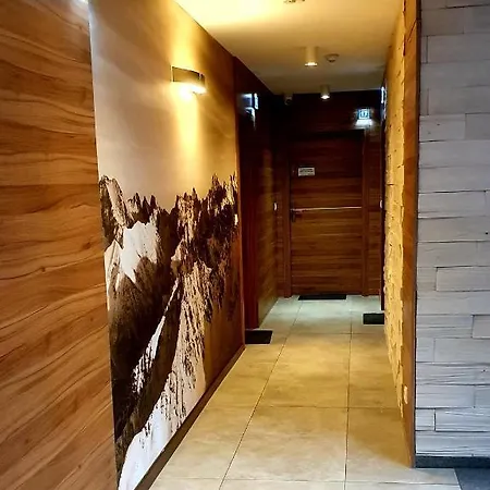 Family - W Dolinie Szczescia Apartamentowiec Bawaria Lägenhet