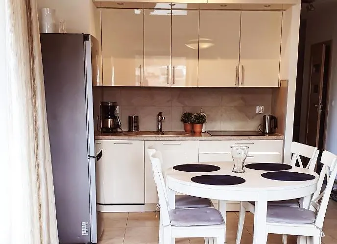 Family - W Dolinie Szczęścia Apartamentowiec Bawaria Apartament *